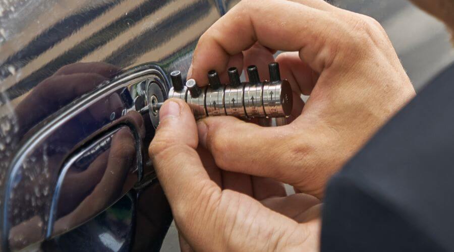 Professional New roof installation in East Springfield, NY